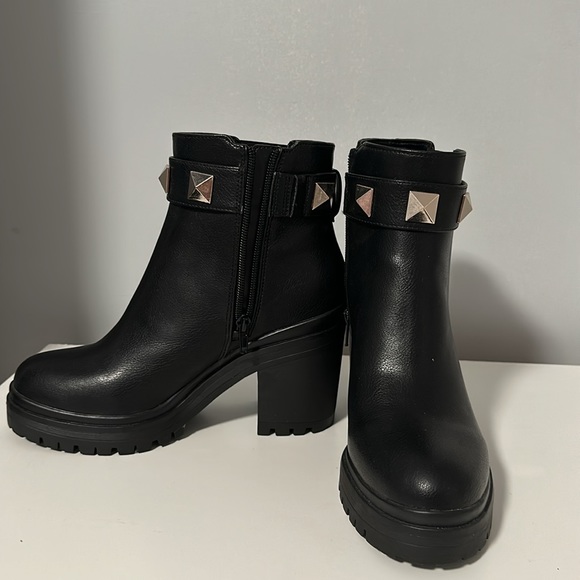 MIX N 6 shoes - Picture 7 of 7